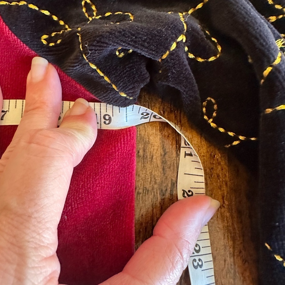 Susan Bristol | 90s Whimsigoth Velvet Embroidered V-Neck Cardigan, Size S - Picture 8 of 10
